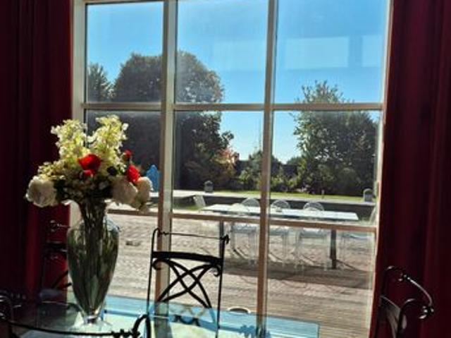 Maison 8 pièces 285 m²
