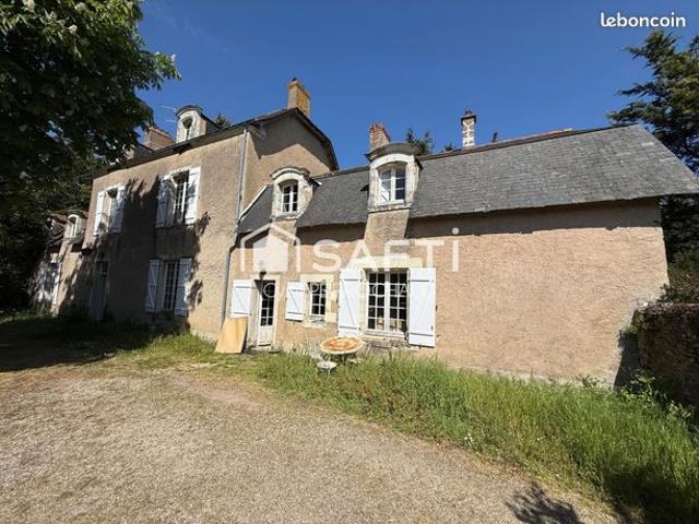 Maison 8 pièces 286 m²