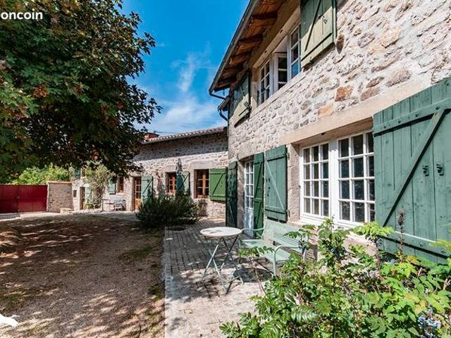 Maison 8 pièces 287 m²