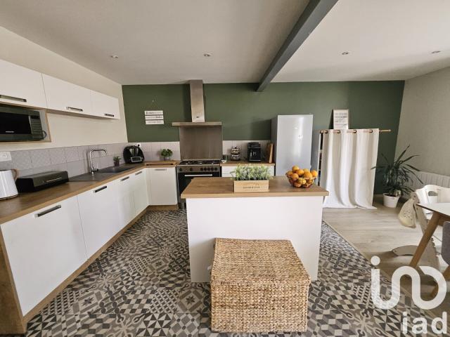 Maison 8 pièces 287 m²