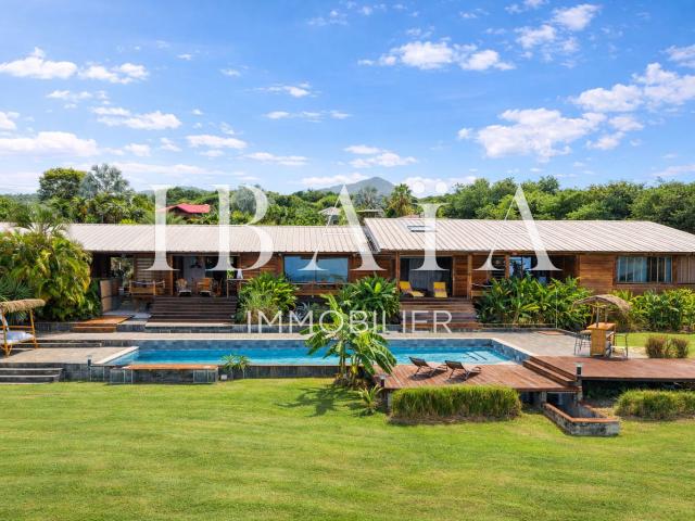 Maison 8 pièces 288 m²