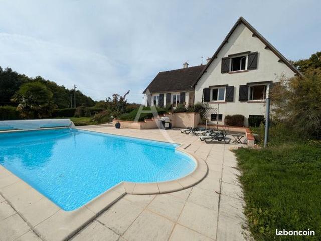 Maison 8 pièces 288 m²