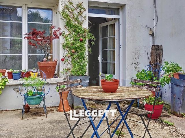 Maison 8 pièces 288 m²