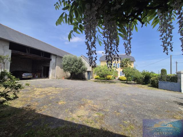 Maison 8 pièces 289 m²