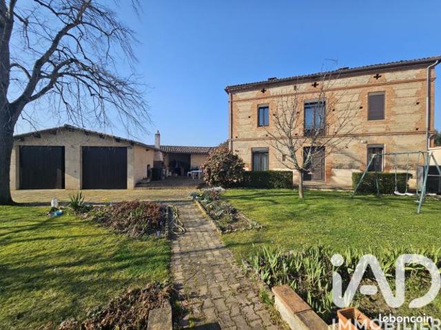 Maison 8 pièces 280 m²