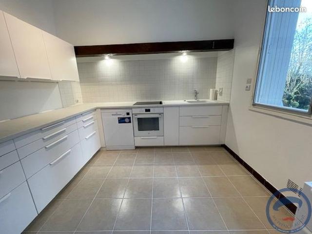 Maison 8 pièces 280 m²
