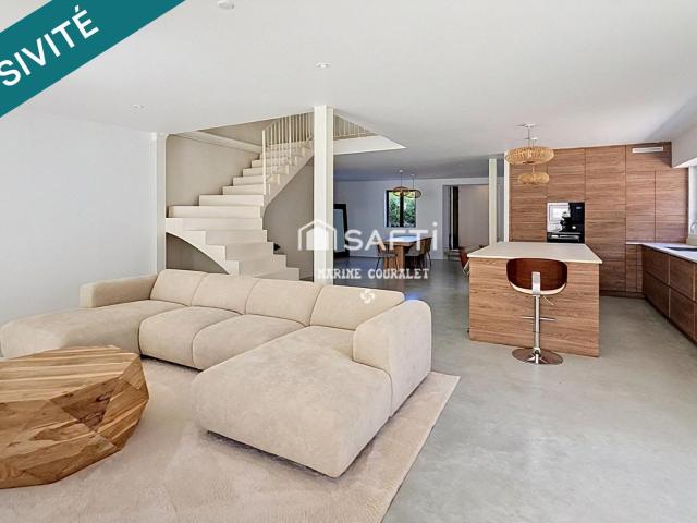 Maison 9 pièces 280 m²