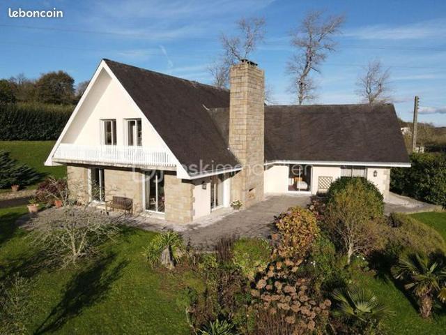 Maison 8 pièces 280 m²