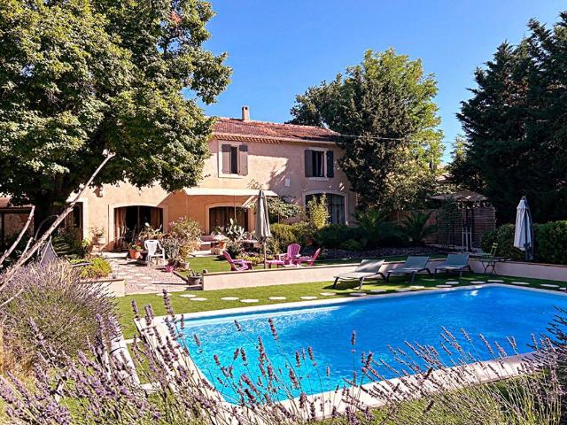 Maison 8 pièces 281 m²