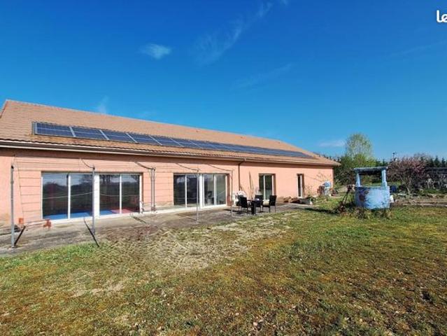 Maison 8 pièces 282 m²