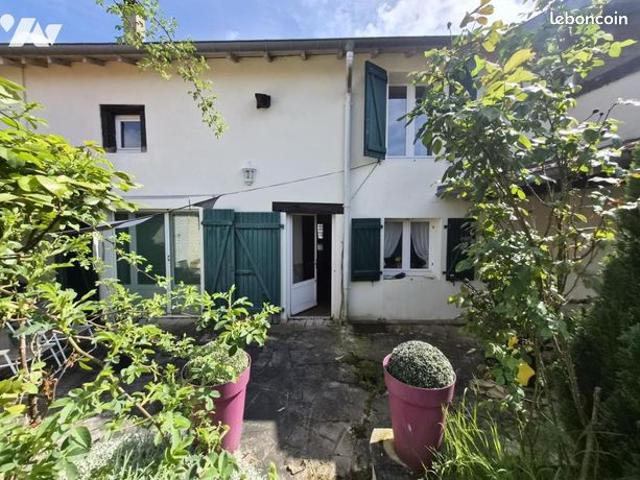 Maison 8 pièces 294 m²