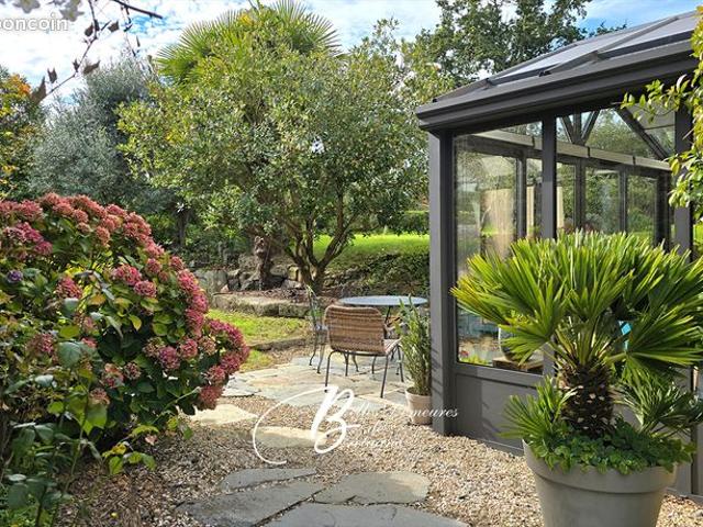 Maison 8 pièces 295 m²