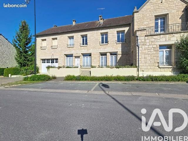 Maison 8 pièces 295 m²