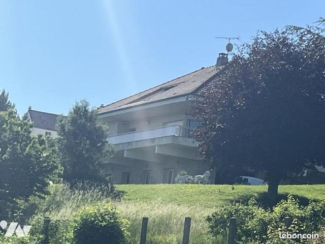 Maison 8 pièces 295 m²