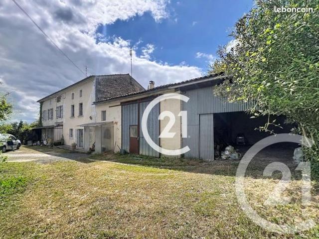 Maison 8 pièces 290 m²