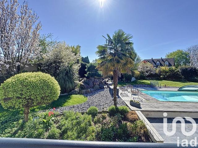 Maison 8 pièces 290 m²