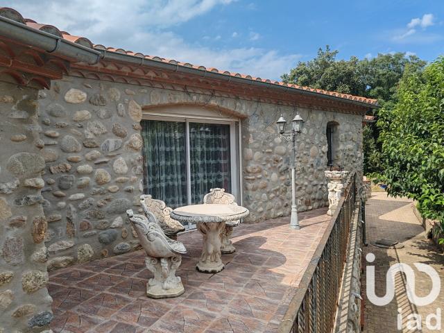 Maison 8 pièces 290 m²