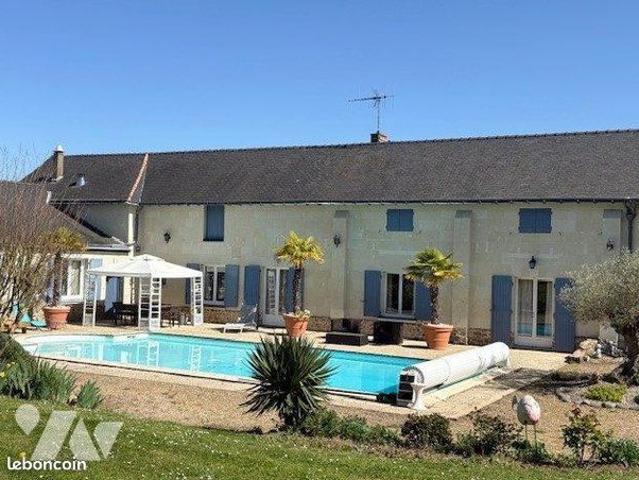 Maison 8 pièces 290 m²