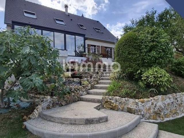 Maison 8 pièces 290 m²