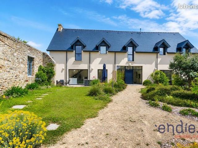 Maison 8 pièces 292 m²