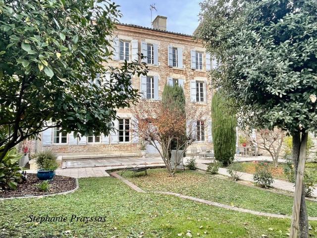 Maison 8 pièces 292 m²