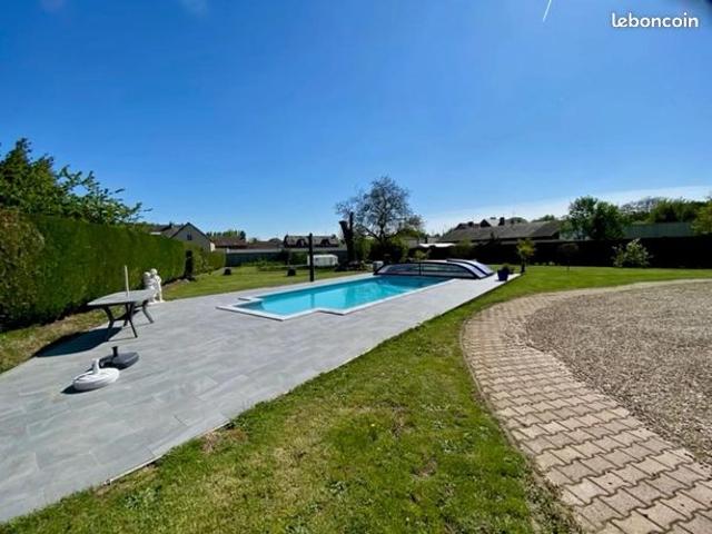 Maison 8 pièces 293 m²