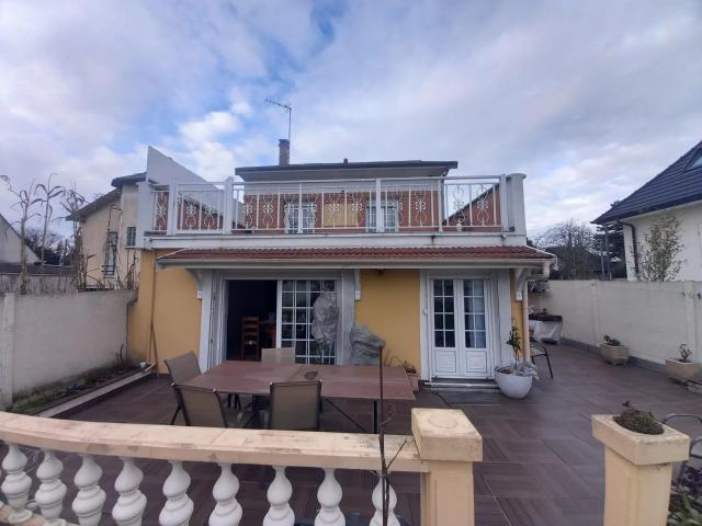 Maison 8 pièces