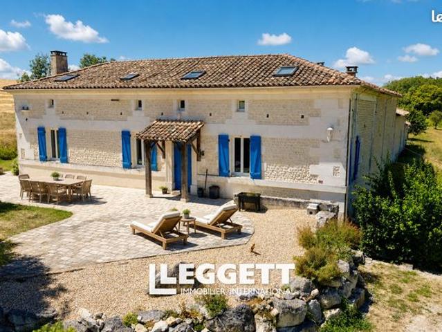Maison 8 pièces 308 m²