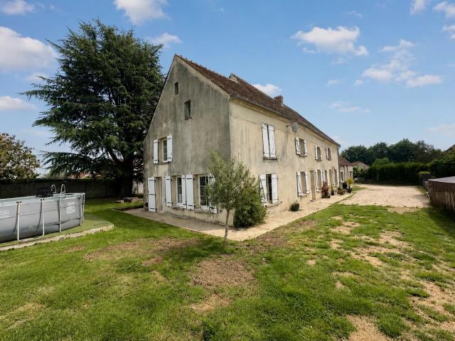 Maison 8 pièces 308 m²