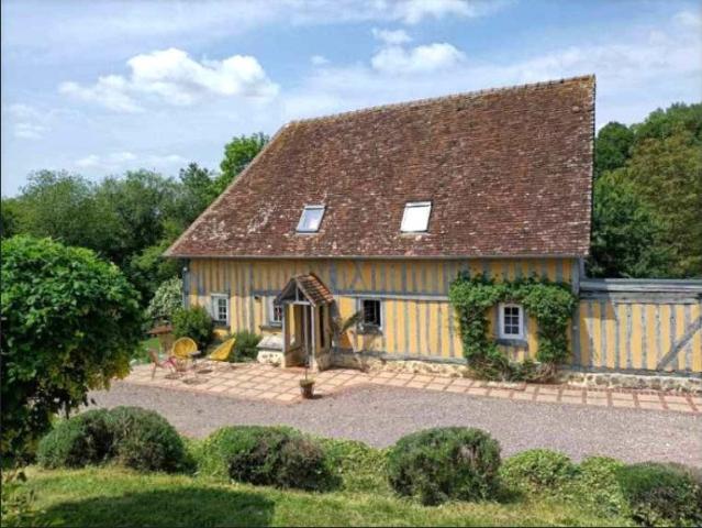 Maison 8 pièces 300 m²