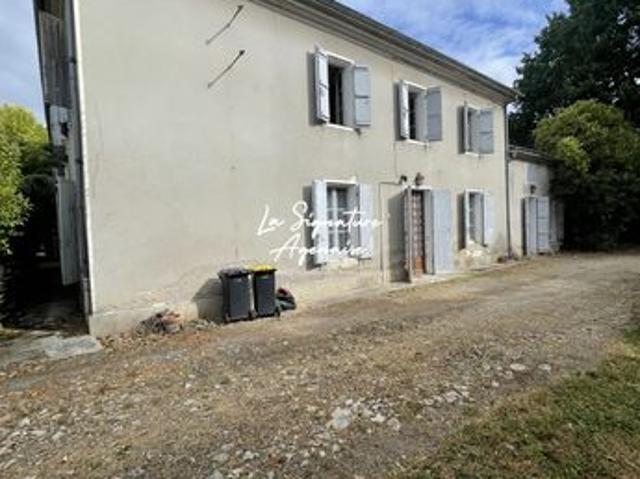 Maison 8 pièces 300 m²