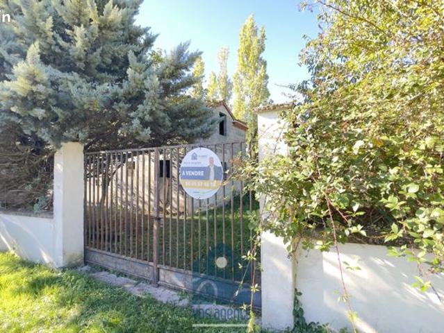 Maison 8 pièces 300 m²