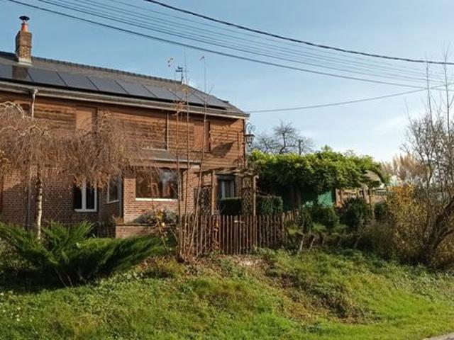 Maison 8 pièces 300 m²