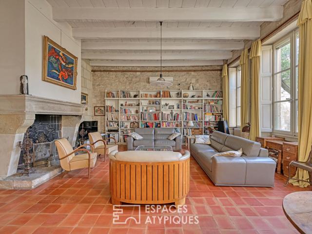 Maison 8 pièces 302 m²