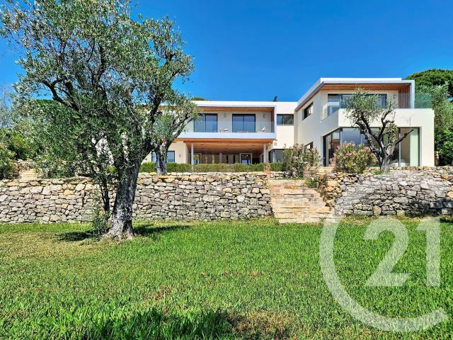 Maison 8 pièces 314 m²