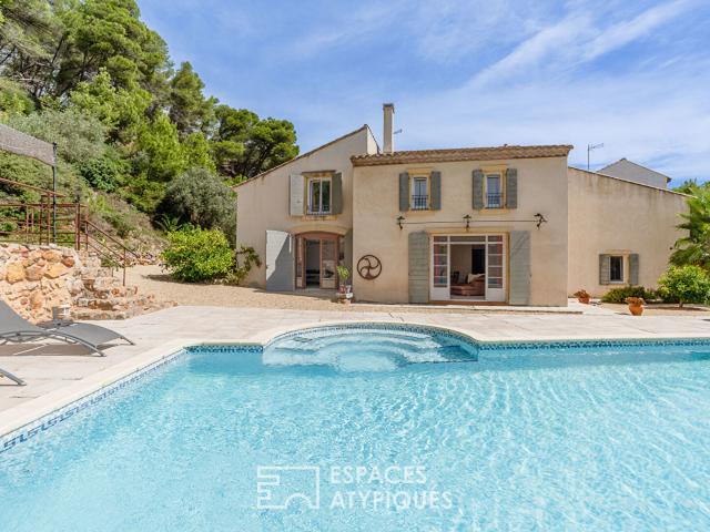 Maison 8 pièces 310 m²