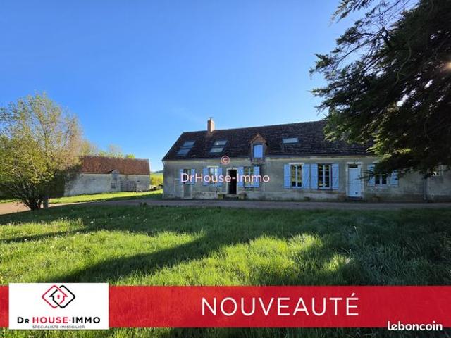 Maison 8 pièces 313 m²