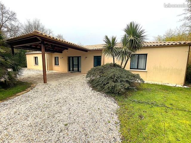 Maison 8 pièces 326 m²