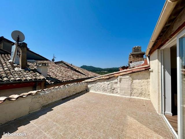 Maison 8 pièces 320 m²