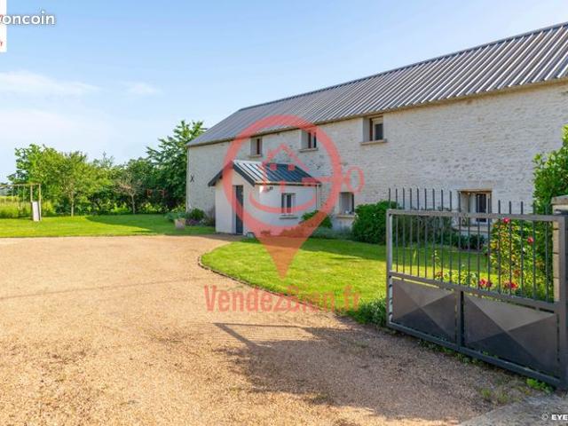 Maison 8 pièces 320 m²