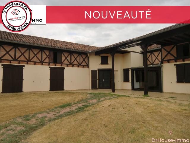Maison 8 pièces 322 m²