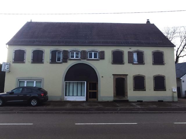 Maison 8 pièces 335 m²