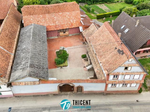 Maison 8 pièces 330 m²
