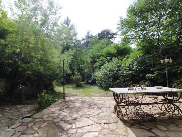 Maison 8 pièces 333 m²