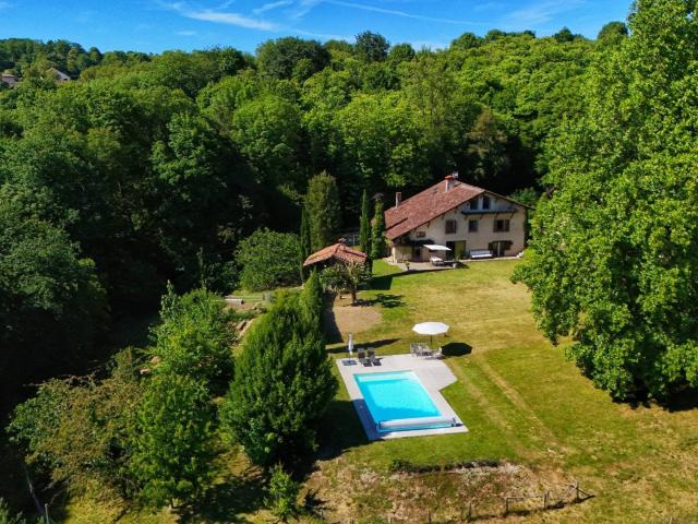 Maison 8 pièces 349 m²