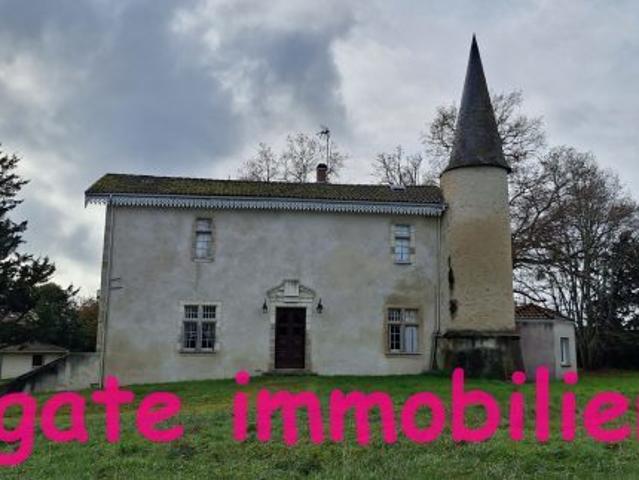 Maison 8 pièces 340 m²