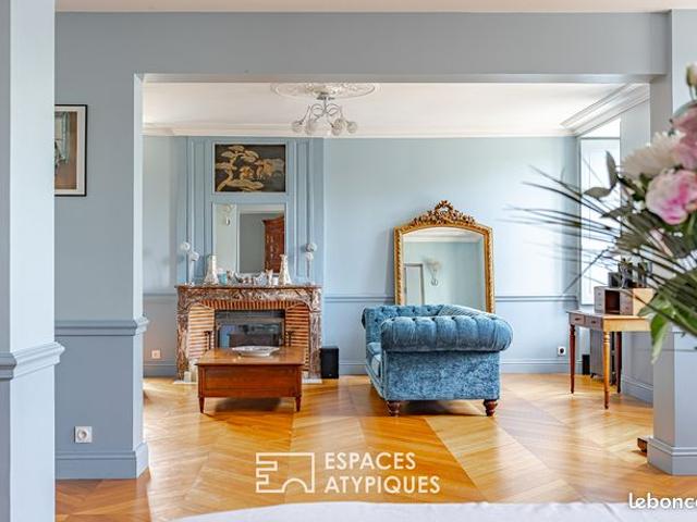 Maison 8 pièces 340 m²