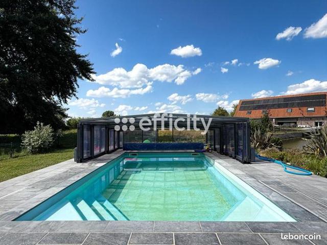 Maison 8 pièces 350 m²