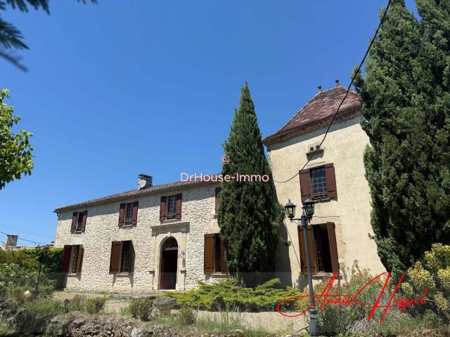Maison 8 pièces 350 m²