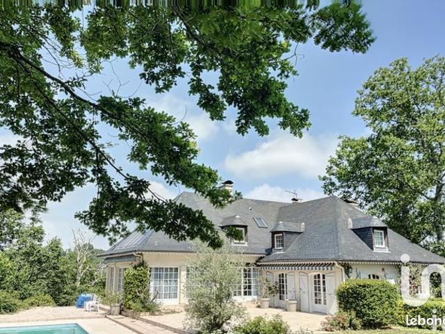 Maison 8 pièces 350 m²